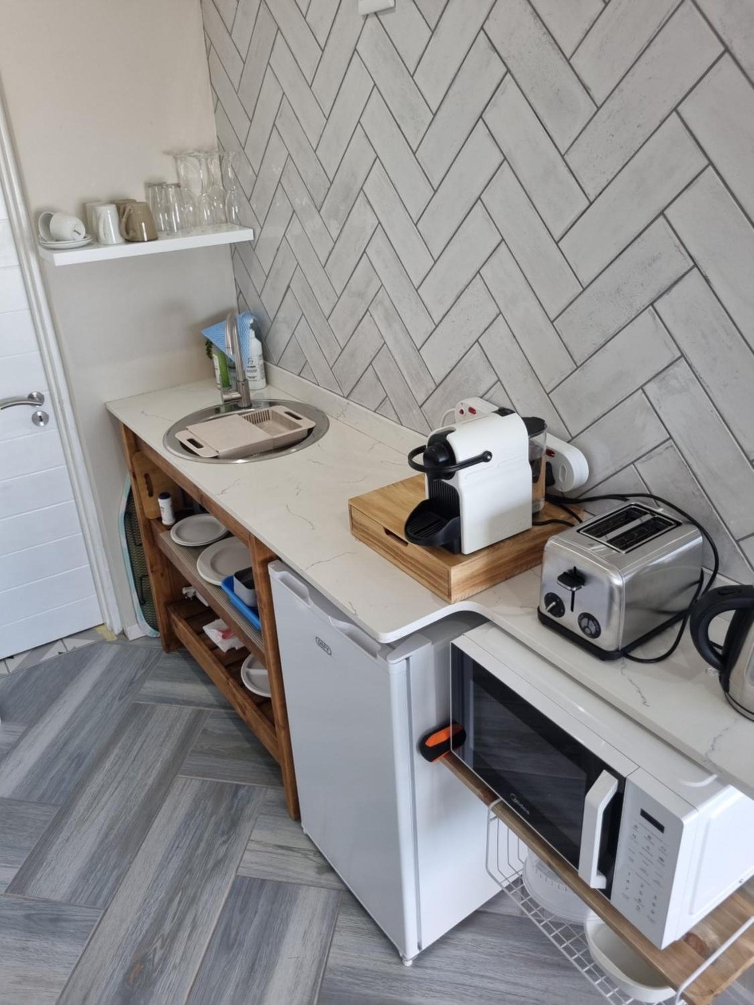 Pearl White Sands Glentana ภายนอก รูปภาพ